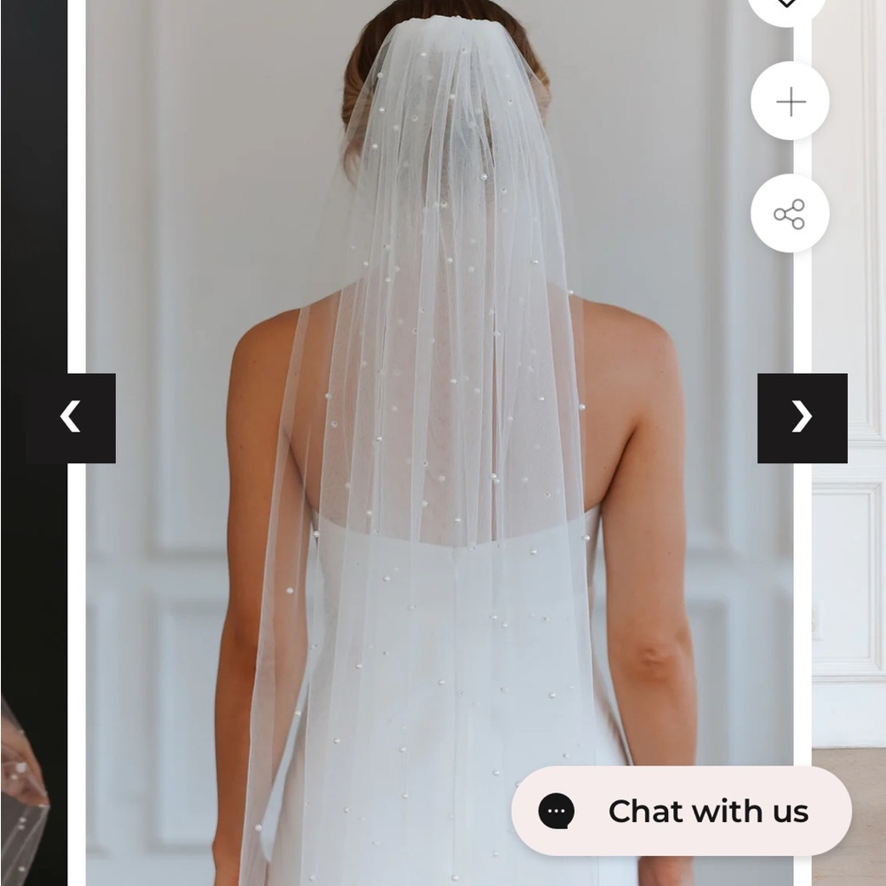 Untamed petals fingertip length pearl scattered Jackson Veil